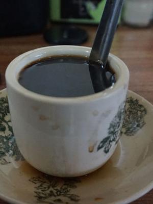 &#91;Full Mulustrasi&#93; Warung Kopi Asiang, Inilah Penjual Kopi Tanpa Baju...