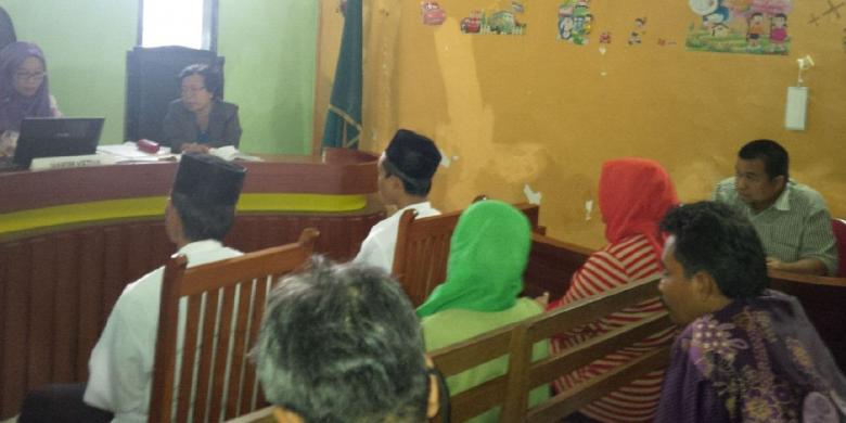 Ikut Keroyok Salim Kancil, Dua ABG Divonis 3,5 Tahun Penjara
