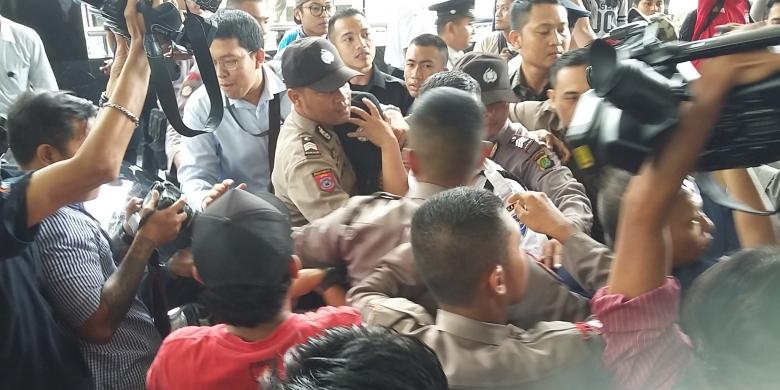 Janner Purba, Hakim yang Ditangkap KPK Dikenal Ramah dan Santun
