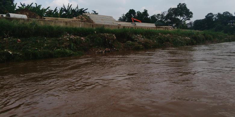 walikota-jaktim-berencana-menjadikan-ciliwung-sebagai-objek-wisata