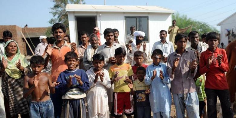 Umat Muslim Sebuah Desa di Pakistan Patungan untuk Bantu Pembangunan Gereja