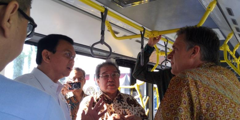 menanti-tambahan-bus-transjakarta-merek-mercy