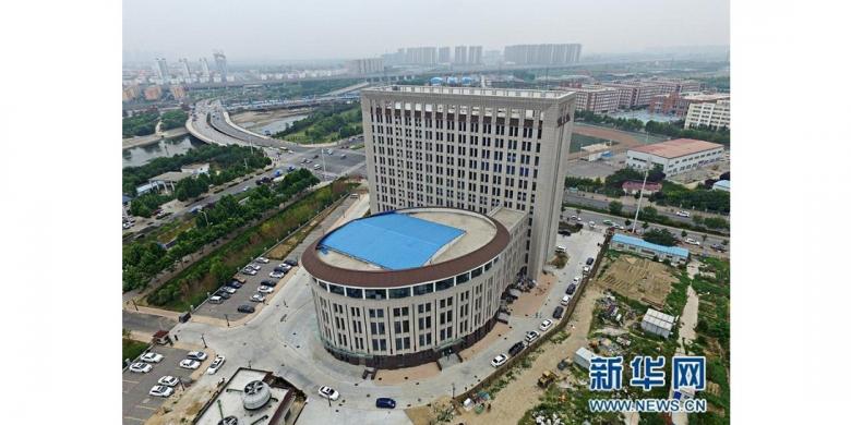 Meski Sudah Dilarang, Gedung Berbentuk Toilet Kadung Dibangun di China