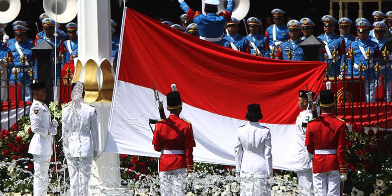 &#91;17an&#93; Keseruan Polwan Cantik Bripda Muthia Dalam Menyambut HUT RI ke-71