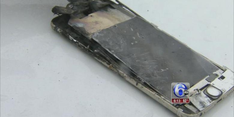 iphone-terbakar-sampai-bikin-saku-bolong