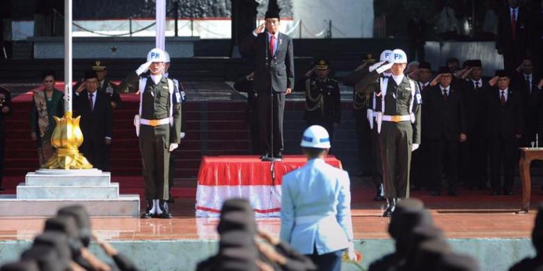 Roy Suryo Pertanyakan Podium Jokowi, Ini Penjelasan Istana