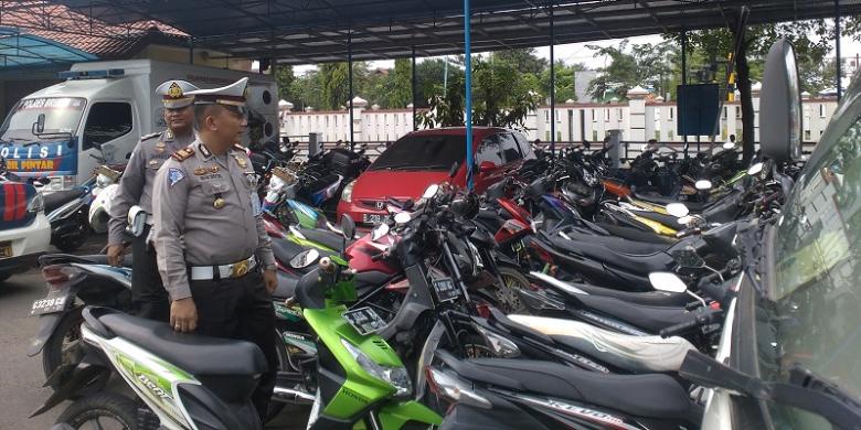 Razia Hari Keenam, Polisi Brebes Tilang 1.290 Pengendara