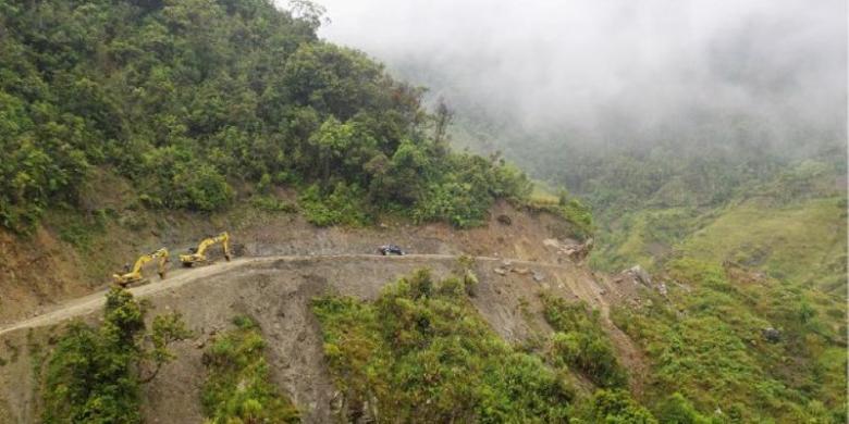Proyek Jalan Trans-Papua, 3.720 Kilometer Telah Dibangun