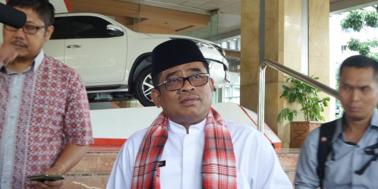 Plt Gubernur Minta Fasilitas dalam Bus Wisata Jakarta Dilengkapi