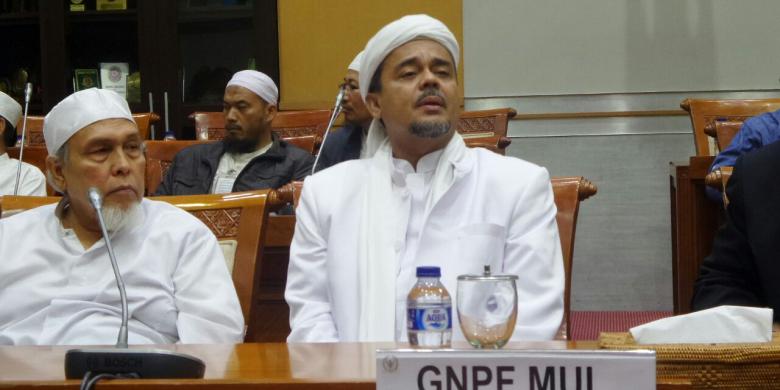 Rizieq Ingin Kasusnya Diselesaikan Kekeluargaan dengan Mediasi Polisi