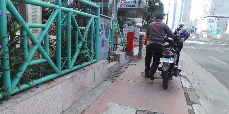 Fenomena baru di Thamrin hari ini 17/12/2014