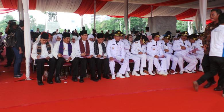 &#91;Yuk Pipis&#93; Ahok Instruksikan Semua PNS DKI Jalani Tes Urine