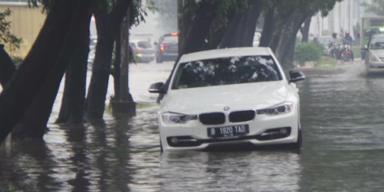 &#91;DAERAH LAIN GMN?&#93; Ketika Daerah Resapan Air Dijadikan Perumahan Elite