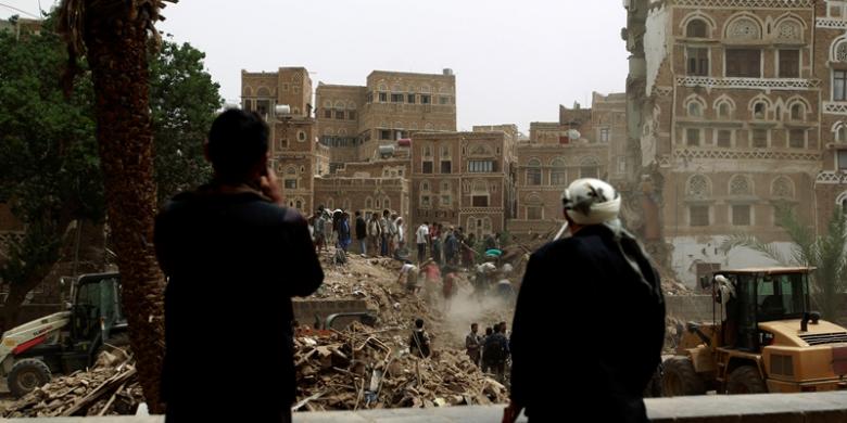 Serangan Udara Saudi Hancurkan Permata Kebudayaan Islam di Yaman