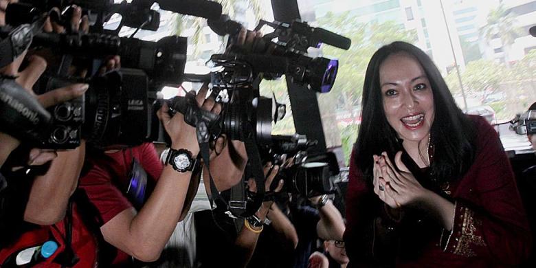 Sandi Koruptor, Dari Kopi Coro Sampai Empek- Empek
