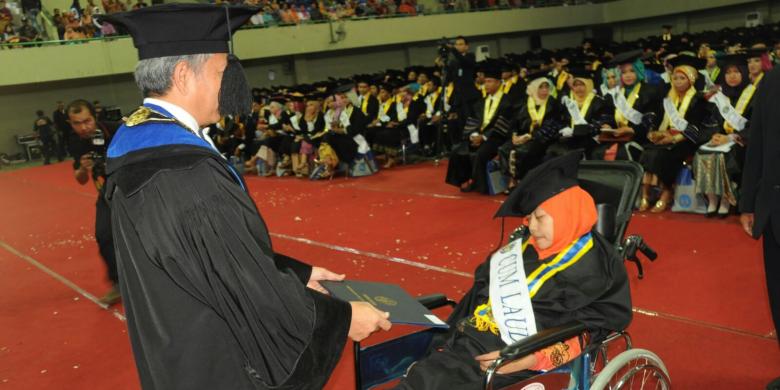 Kisah Sedih Icha, Mahasiswi yang Meninggal Dunia Beberapa Jam Usai Diwisuda