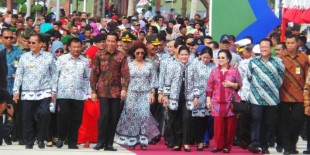 Jokowi dan Megawati Hadiri Puncak Sail Tomini