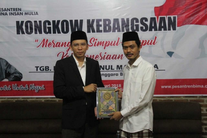 Gubernur NTB, TGB. Zainul Majdi tegaskan Khilafah Tidak Relevan di Indonesia