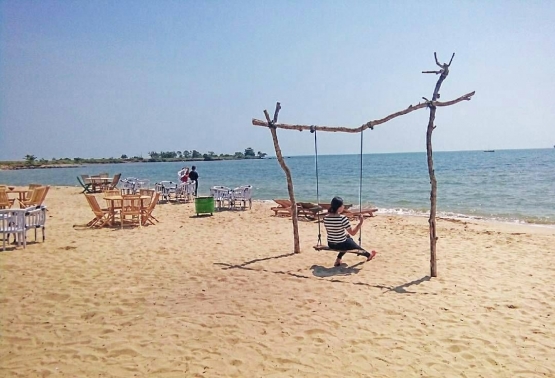 9 Pantai Kepingan Surga di Jepara