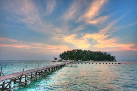 9 Pantai Kepingan Surga di Jepara