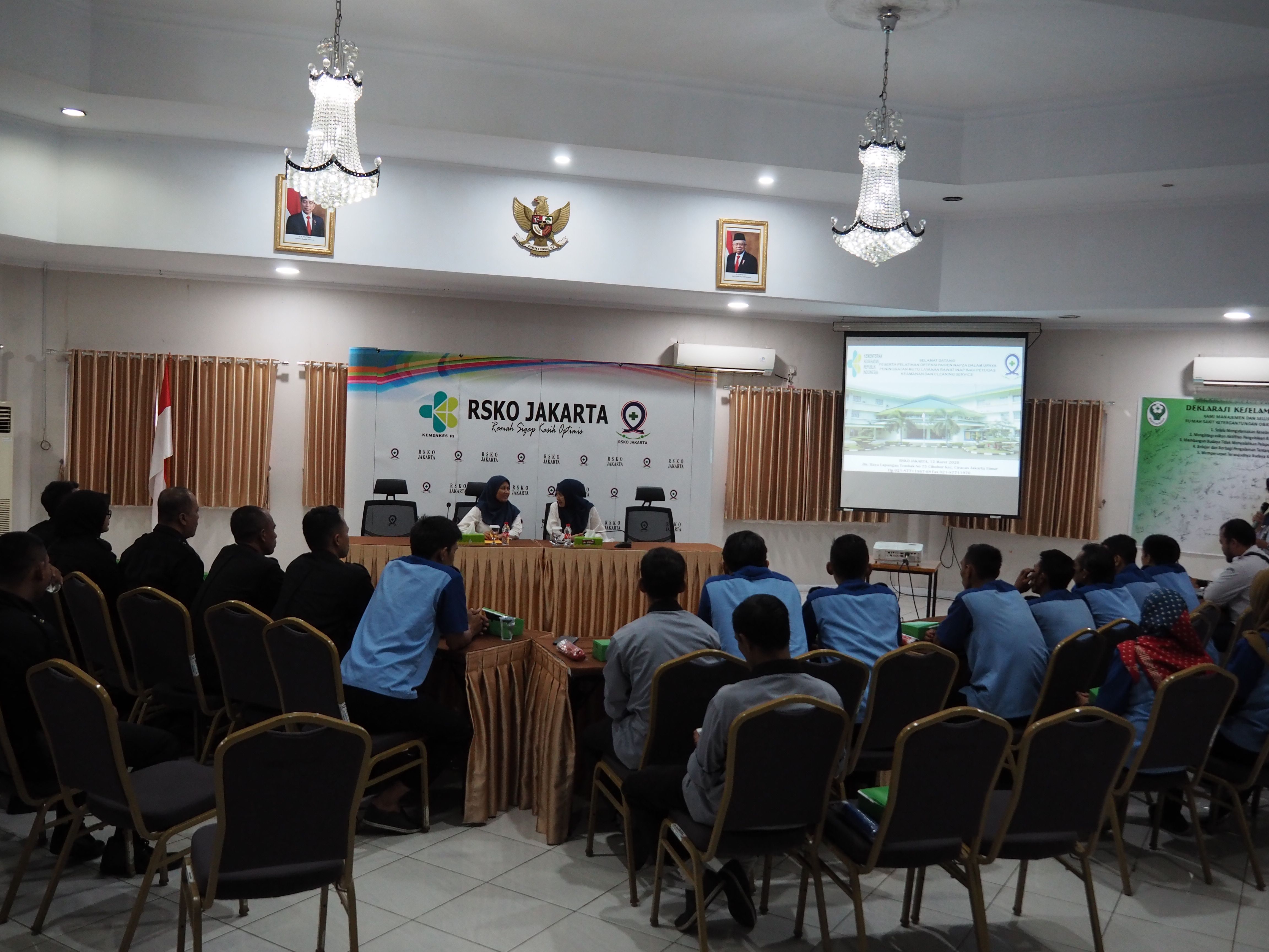 Pelatihan Deteksi Pasien Narkoba bagi Security dan CS, Biar Tidak Penyelundupan