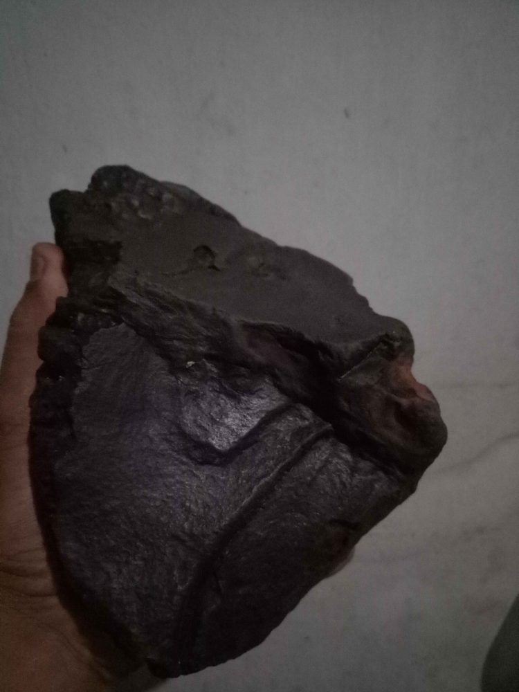 Viral Penemuan Baru Batu Langka dari Langit Yaitu Meteorit