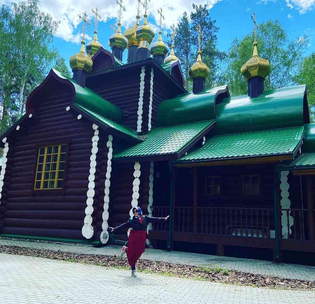 Ayo! Menikmati Keindahan Yekaterinburg Pembatas Asia dan Eropa di Rusia