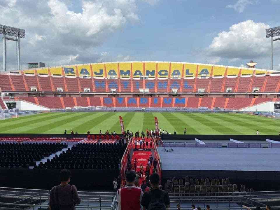 Setan Merah dan Si Merah Bentrok di Bangkok? Apa yang Mereka Cari di Bangkok