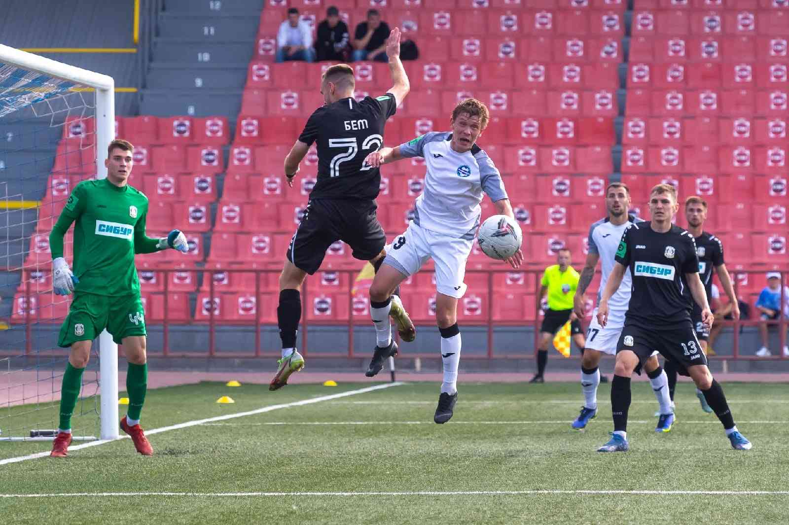 FC Tyumen Cukur Habis FC Chelyabinsk 0-3 di Kandangnya Sendiri