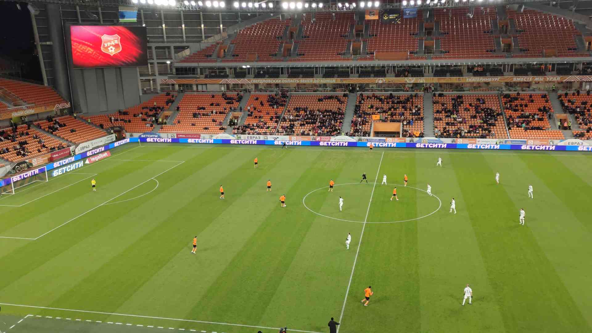 SEPAKBOLA LIGA RUSIA FC Ural Taklukan Yenisey Krasnoyarsk 4-3 - ARYA PRADANA BUDIARTO