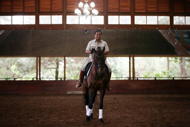 &#91;Wejangan Pak Haji&#93; Jangan hidup mewah di tengah kemiskinan, kata Prabowo