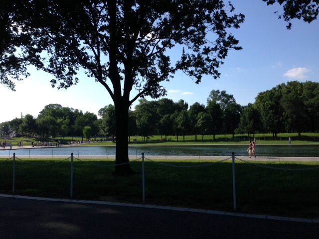 Dilarang Belanja di Mal Terluas di Dunia Ini!