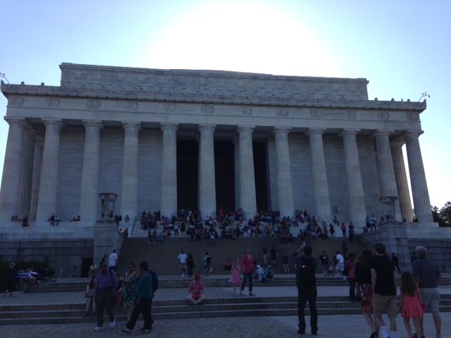 Dilarang Belanja di Mal Terluas di Dunia Ini!