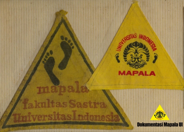 Gie, Demonstrasi, dan Pendakian