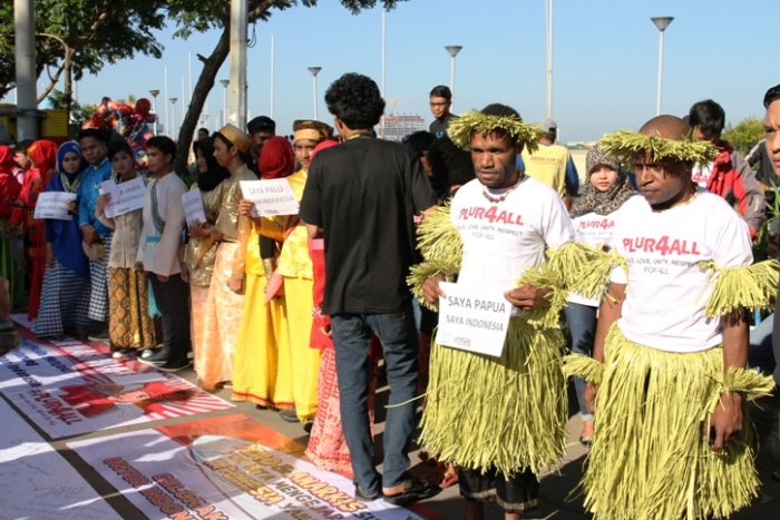 Peringati Harkitnas pemuda Makassar gelar parade budaya