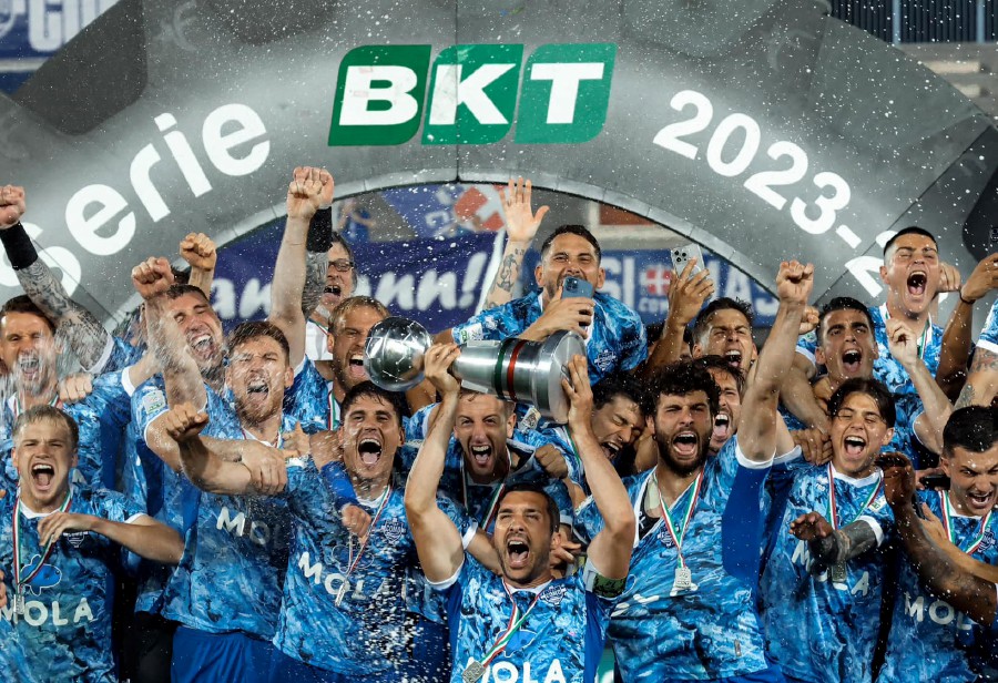 COMO 1907: KLUB MILIK ORANG INDONESIA MENUJU KASTA TERTINGGI ITALIA