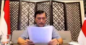 Mata Luhut Tak Lepas dari Kertas, Sudjiwo Tedjo: Menatap Lawan Bicara Itu Etika