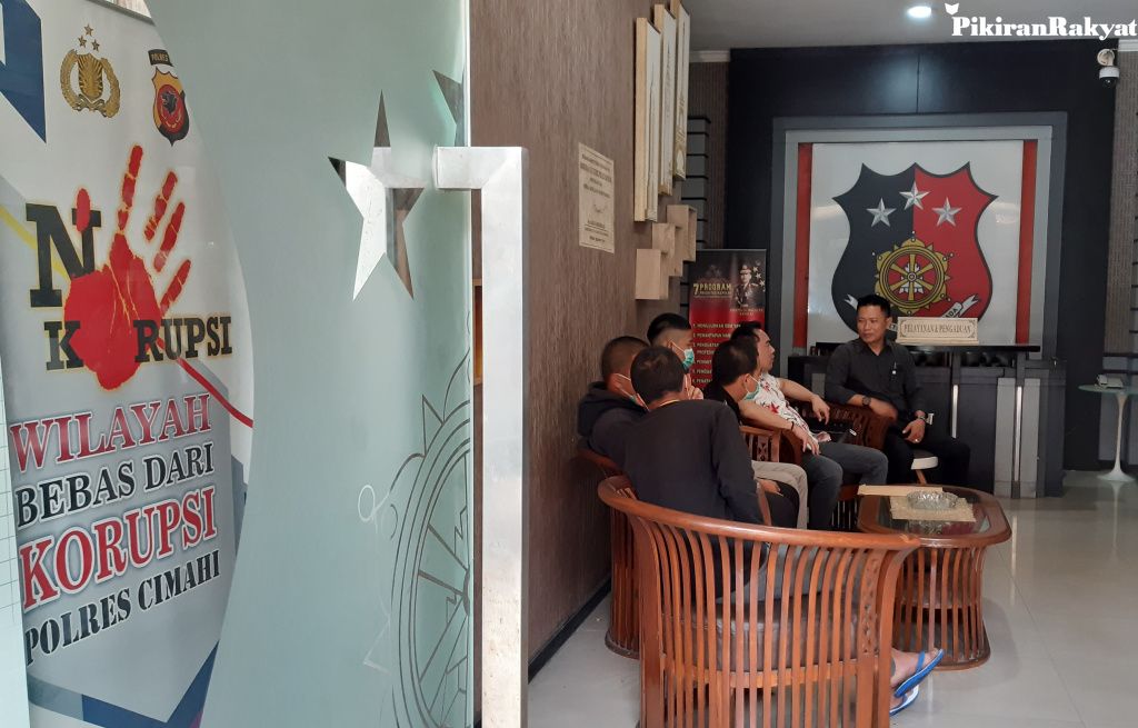 santri-laporkan-oknum-pengajar-atas-dugaan-penganiayaan-ke-polres-cimahi