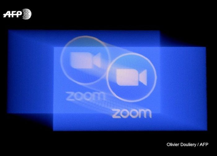 google-larang-penggunaan-zoom-sebut-ada-bahaya-mengintai-di-balik-pemakaiannya
