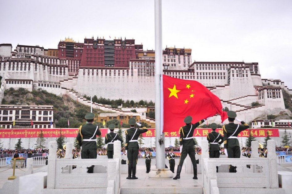istana-potala-tibet-ditutup-china-diprotes-who