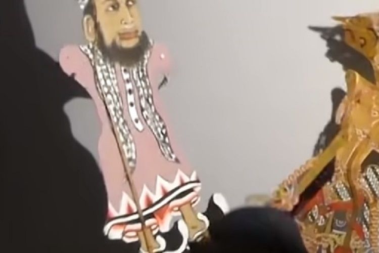 gus-miftah-munculkan-wayang-ustadz-khalid-basalamah-sudjiwo-tedjo-merespons