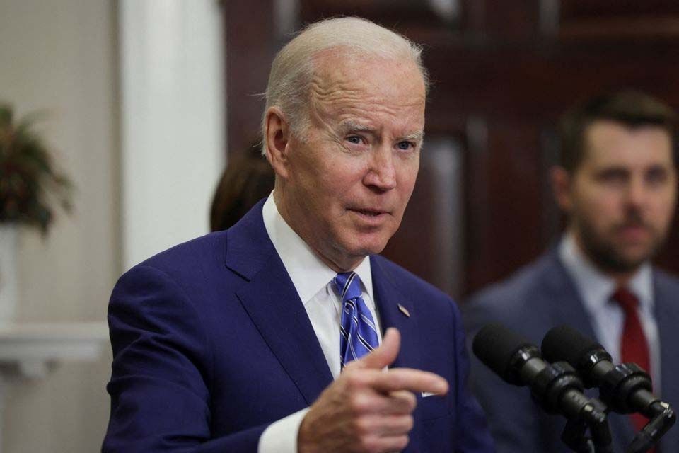 percepat-bantuan-untuk-ukraina-joe-biden-tunda-ruu-pendanaan-covid-19