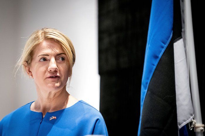 estonia-serukan-tekanan-ekonomi-yang-lebih-kuat-terhadap-rusia