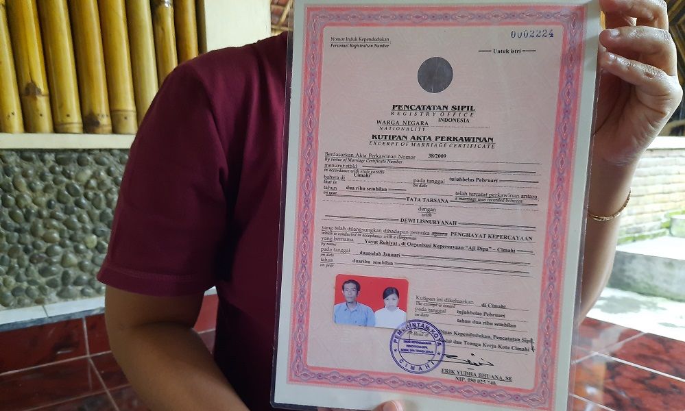 Negara Sulit Akui Pernikahan Adat Warga Cireundeu Jawa Barat