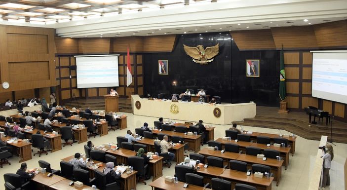 WALKOUT dalam Rapat Paripurna DPRD Kota Bandung, PSI Nilai Banyak Kebijakan ...