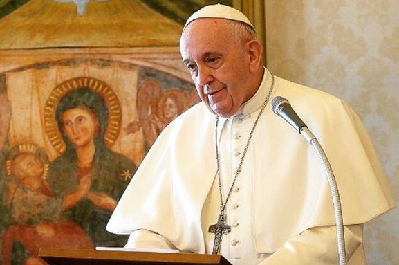 dianggap-dukung-invasi-rusia-ke-ukraina-paus-fransiskus-kritik-pemimpin-gereja