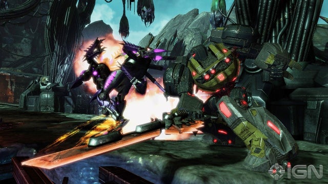 &#91;OFFICIAL&#93; Transformers: Fall of Cybertron | AUGUST 2012