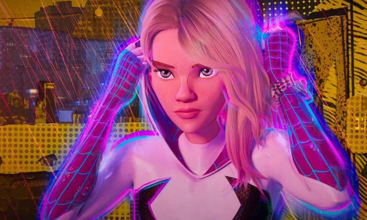 Gadis Cantik Bergaya Ala Spider-Gwen, Pesonanya yang Imut dan Penuh Gairah!