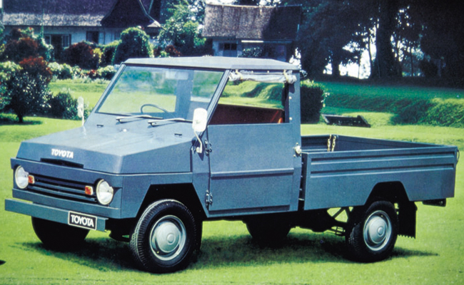 10-julukan-quotnyelenehquot-mobil-klasik-di-indonesia