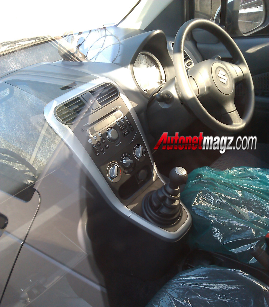 Suzuki Splash Facelift 2013 Tertangkap Kamera!